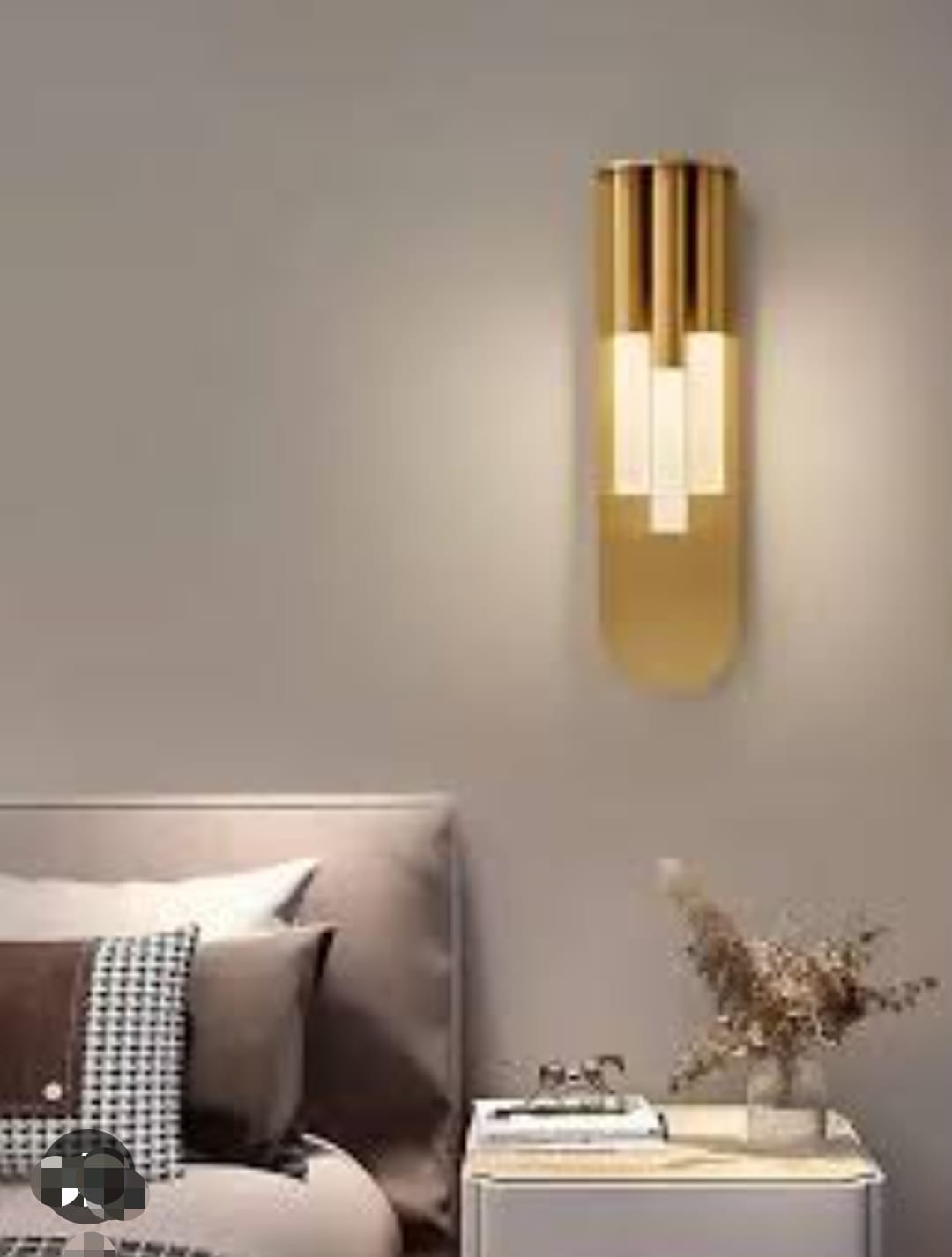 BLH-DEC-205 Golden Feather Luxury Accent